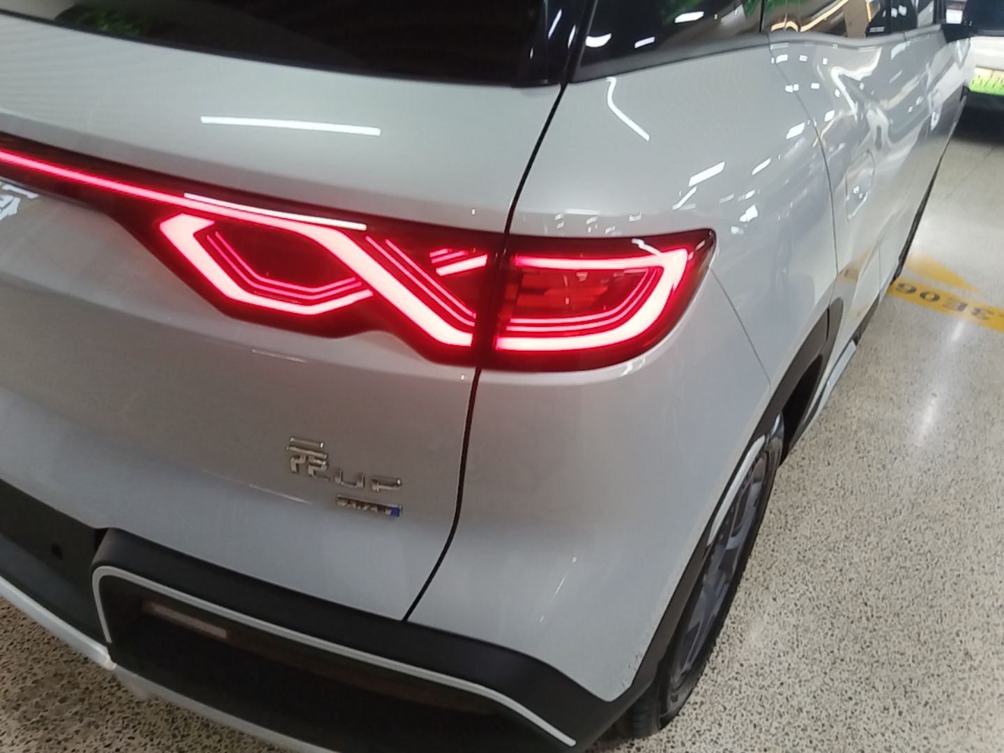 BYD Yuan UP 2025 Intelligent Driving Version 401 KM Dynamic Edition — снимка 9