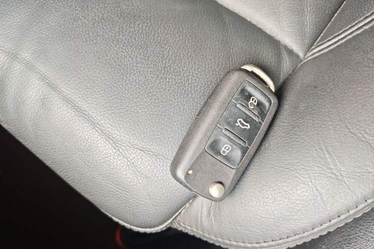 Used Volkswagen Tiguan 2009 2.0 TSI Luxury Edition Vehicle Key