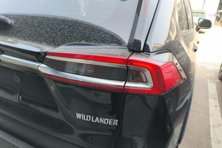 Used Toyota Wildlander 2022 2.0L CVT Two-Wheel Drive Luxury PLUS Edition Right Rear Taillight