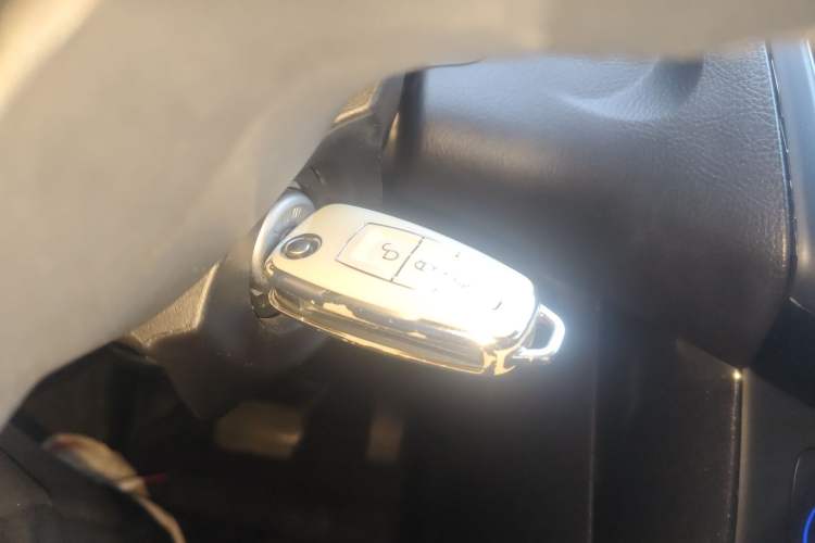 Used Ford Focus 2017 Hatchback EcoBoost 180 Automatic Elite Model Vehicle Key