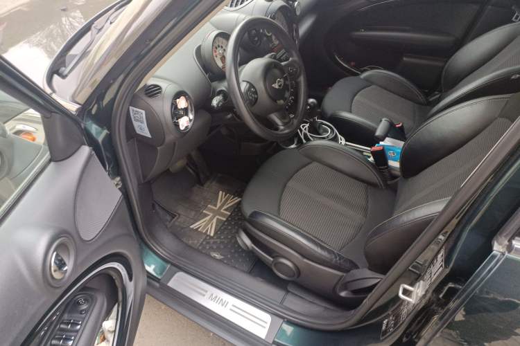 Used MINI Countryman  Driver Seat