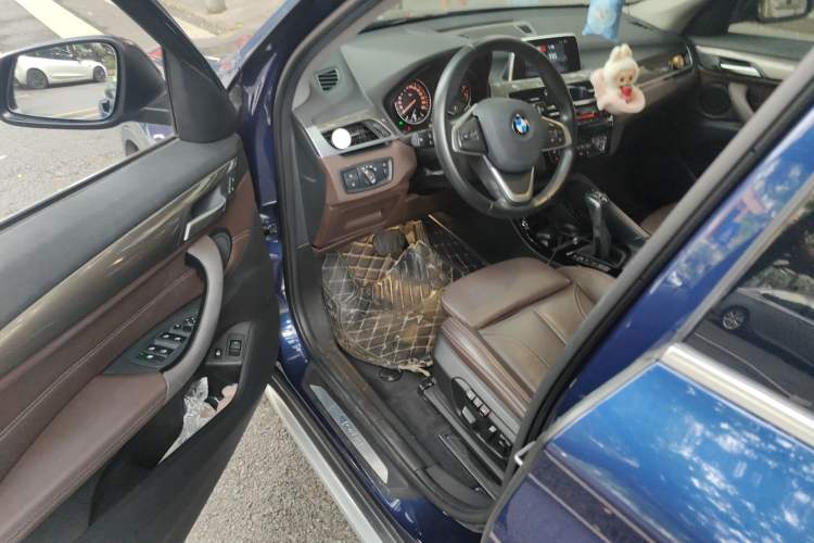 Used BMW X1 New Energy 2018 xDrive25Le Luxury Model Driver Seat