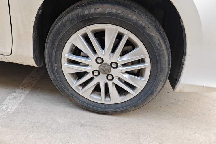 Used Toyota Vios 2021 1.5L Manual Entry-Level Version Right Front Wheel Hub