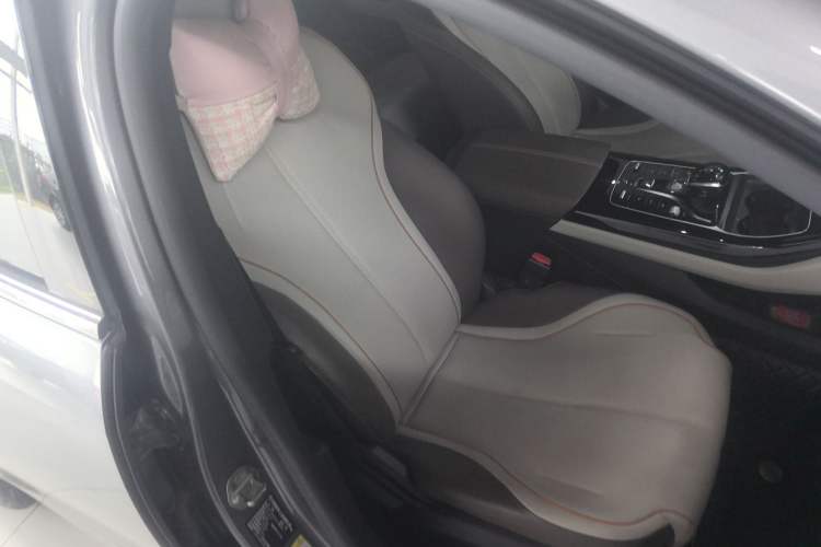 Used BYD Qin PLUS 2023 Champion Edition DM-i 120KM Beyond Model
