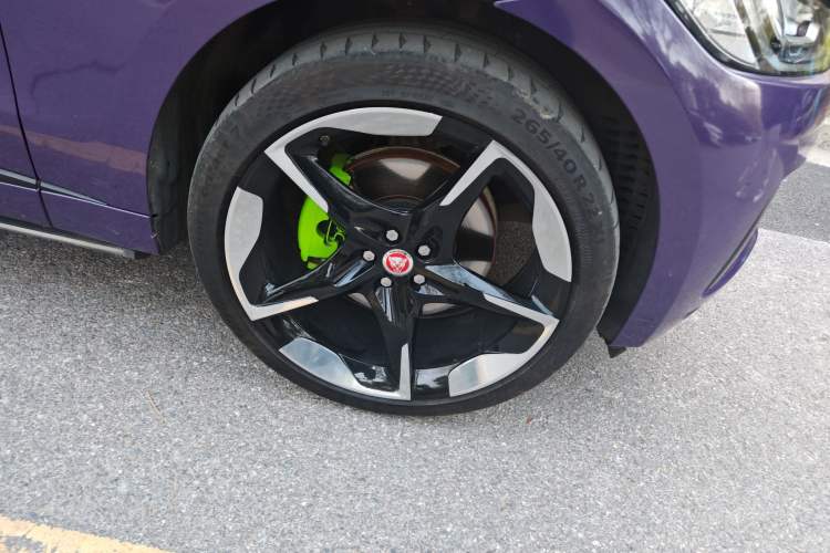 Used Jaguar F-PACE 2016 3.0 SC Four-Wheel Drive R-Sport Sport Edition
