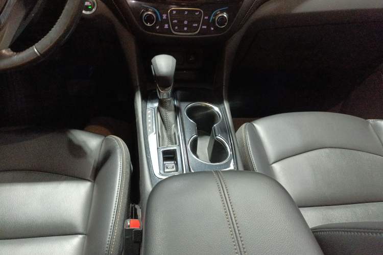 Used Chevrolet Equinox 2022 535T YuJie Edition