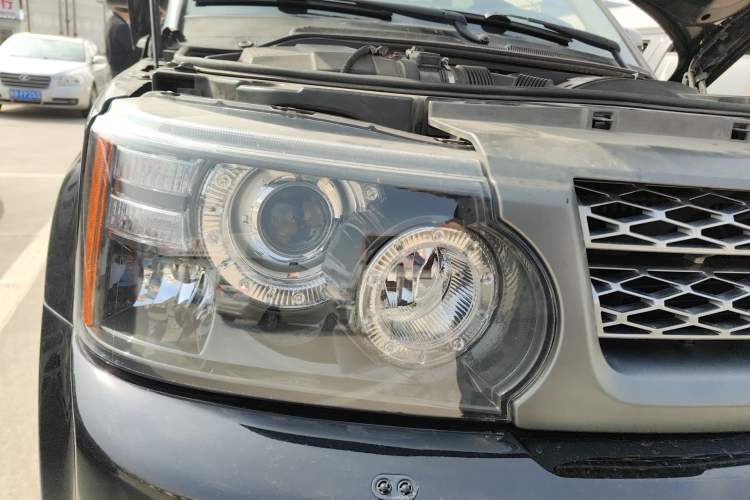 Used Land Rover Range Sport 2011 3.0 TDV6 Diesel Version