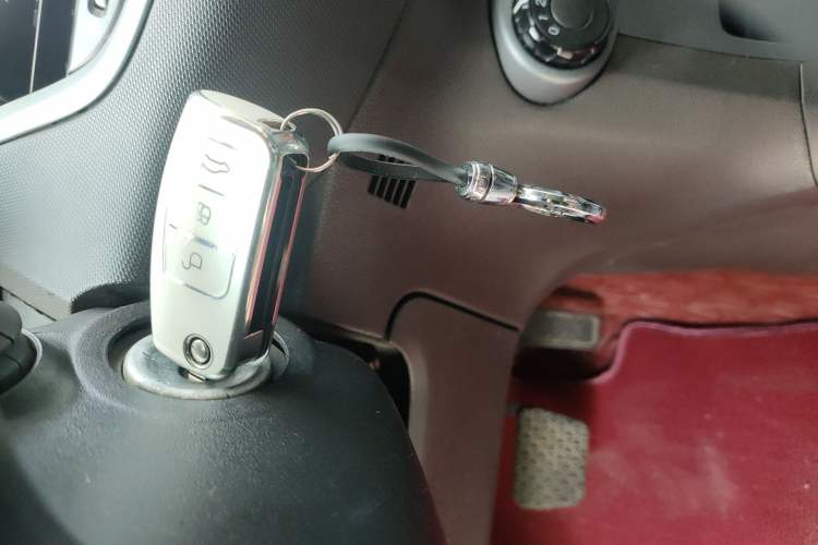 Used Ford Fiesta 2013 Hatchback 1.5L Automatic Fashion Edition Vehicle Key