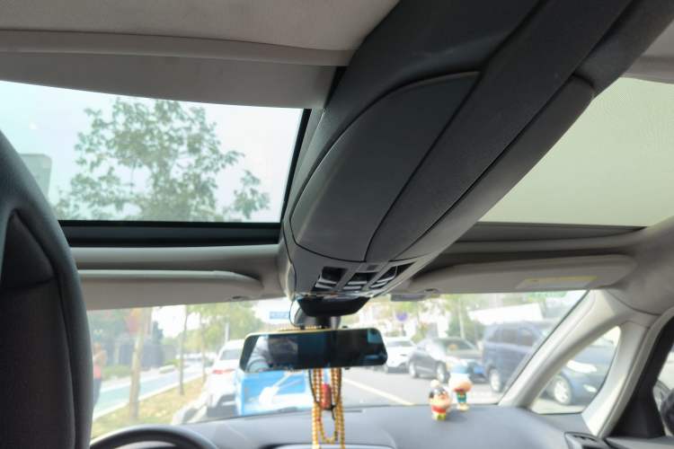 Used DS 5 2014 1.6T Luxury Edition THP160 Headliner