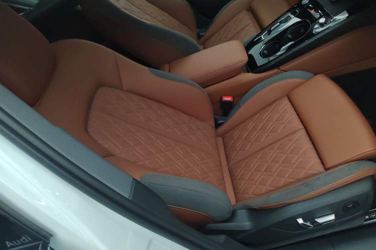 Used Audi A5L 2026 2.0T Sport Plus
