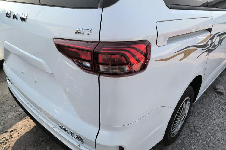 Used BAW Ruisheng Ace M7 2025 1.6L Manual Standard Wheelbase Comfort Version 5 Seats
