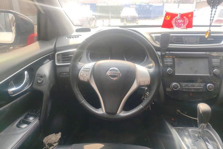 Used Nissan Qashqai 2017 2.0L CVT Smart Enjoyment Version China V Standard Steering Wheel