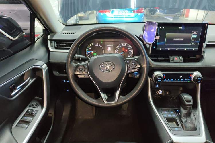 Used Toyota Wildlander 2020 Dual-Engine 2.5L E-CVT Two-Wheel Drive Luxury Edition