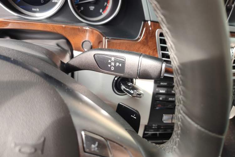 Used Mercedes-Benz E-Class 2014 E 260 L Luxury Model