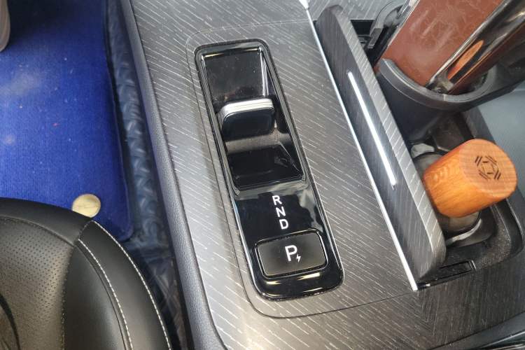 Used Venucia V DD-i 2023 110km iT Version