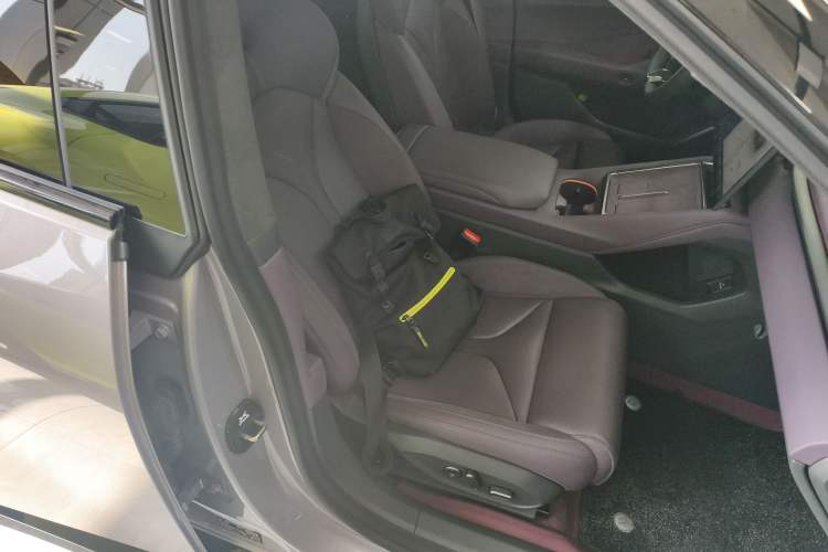 Used XPeng P7 2025 Model—702 Long Range Ultra