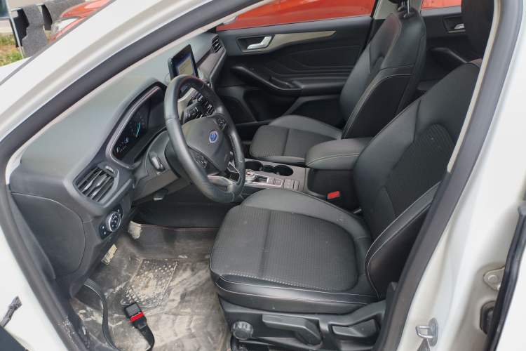 Used Ford Focus 2020 Sedan EcoBoost 180 Automatic Trend Edition Left Front Seat