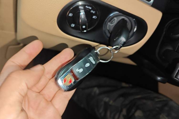 Used Porsche Macan 2017 Macan 2.0T Vehicle Key