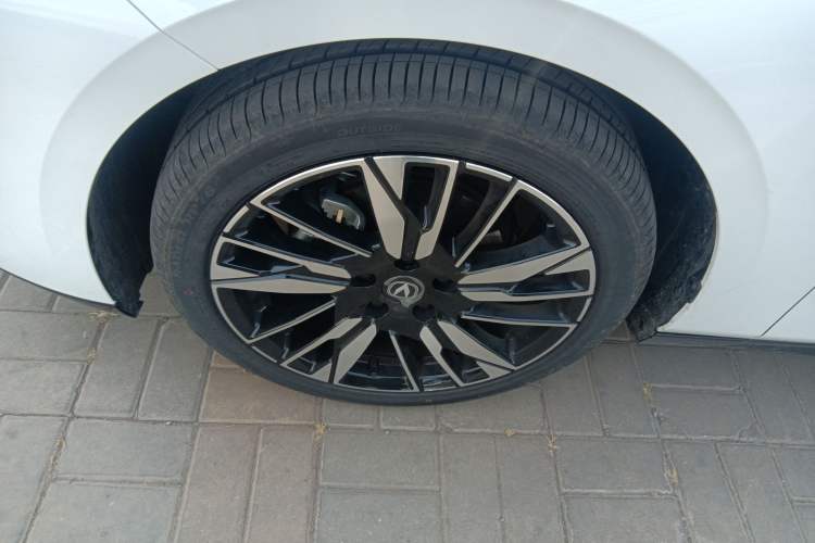 Used Changan Eado 2026 Model, Fourth Generation, 1.5T 500Bar Smart Enjoyment Edition
