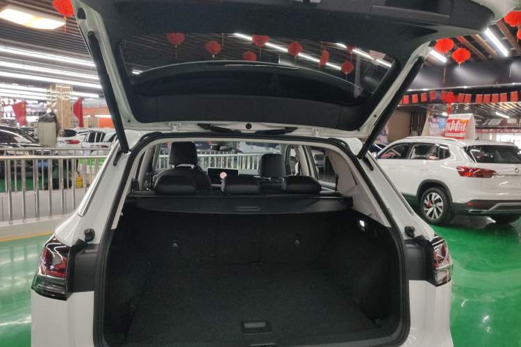 Used Volkswagen Tayron 2023 300TSI Two-Wheel-Drive Luxury Plus Advanced Edition