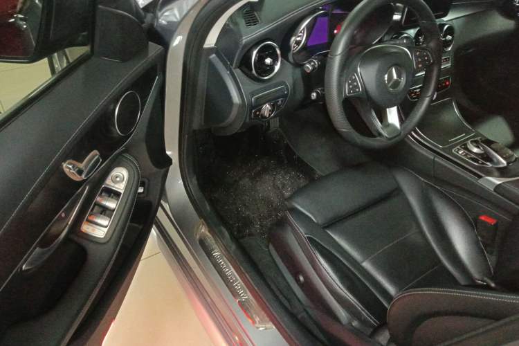 Used Mercedes-Benz C-Class 2016 C 180 L Sport Edition Driver Seat