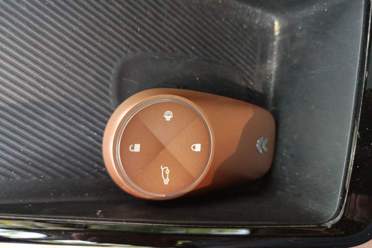 Used Nio ES8 2018 Founder Edition
