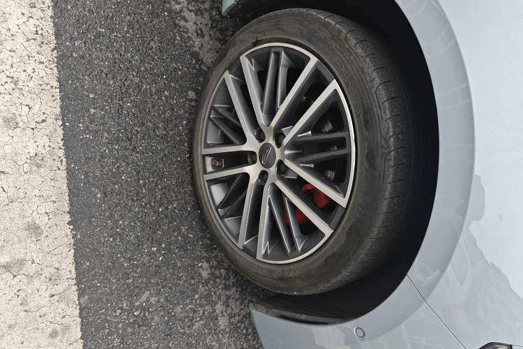 Used Geely Auto Preface 2023 2.0TD Prestige Version
