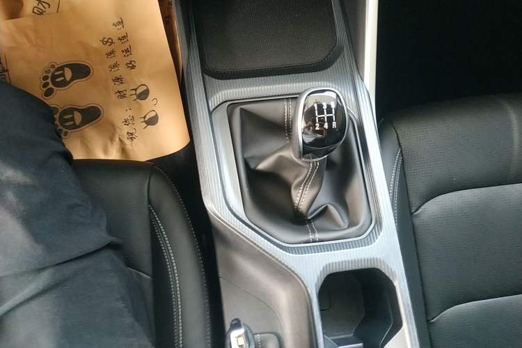 Used Geely Auto Emgrand 2022 4th Generation 1.5L Manual Luxury Model Gear Lever