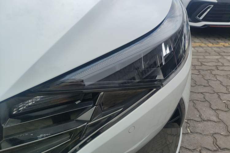 Used Hyundai Elantra 2021 240TGDi DCT TOP Flagship Edition
