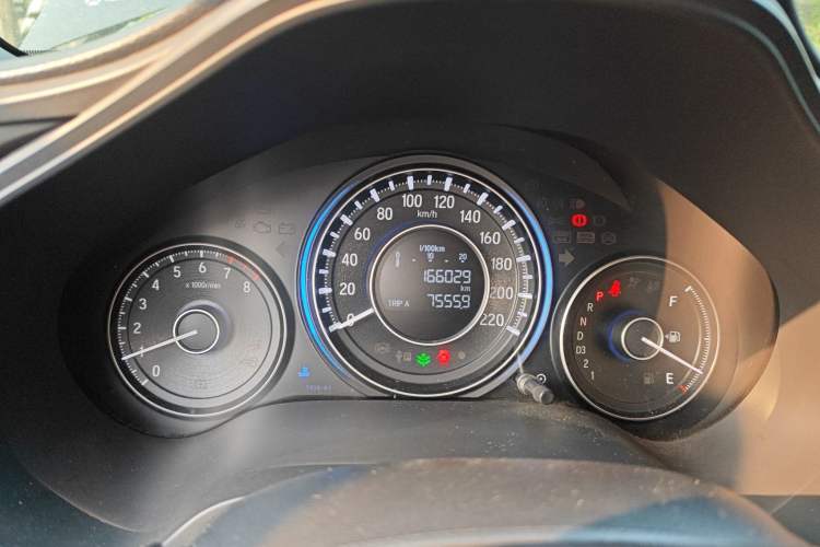 Used Honda Crider 2013 1.8L automatic luxury edition