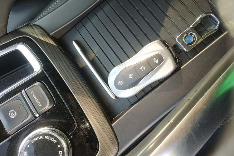 Used Geely Auto Emgrand X7 Sport 2020 1.8TD DCT Smart Connect PRO