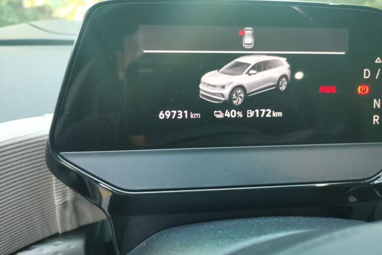 Used Volkswagen ID.6 X 2023 Ultra-Intelligent Long-Range Version
