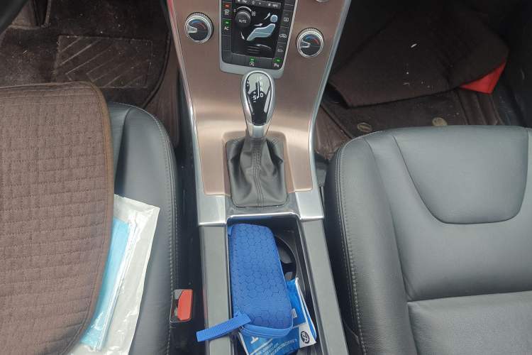 Used Volvo XC60 2017 T5 Smart Upgrade Edition
