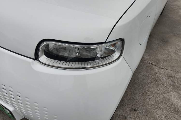 Used ORA White Cat 2020 305 km Luxury Version Left Front Headlight