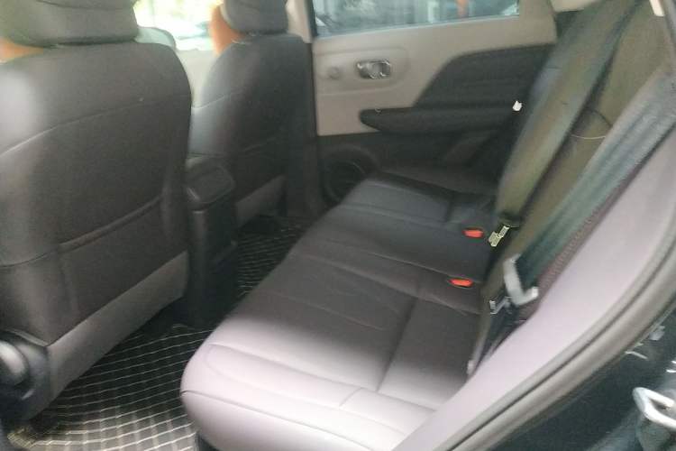 Used Leapmotor B10 2025 510 Comfort Edition Left Rear Seat
