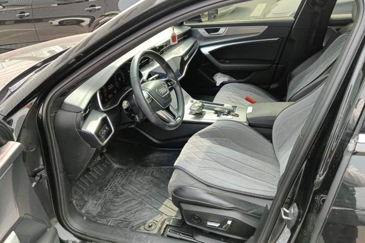 Used Audi A6L 2023 Revised 40 TFSI Luxury Dynamic Edition