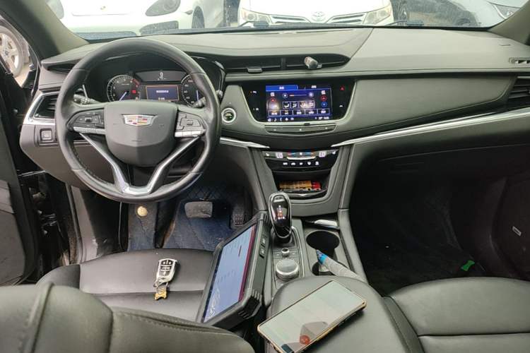 Used Cadillac XT6 2021 28T Six-Seater Four-Wheel-Drive Fashion Edition