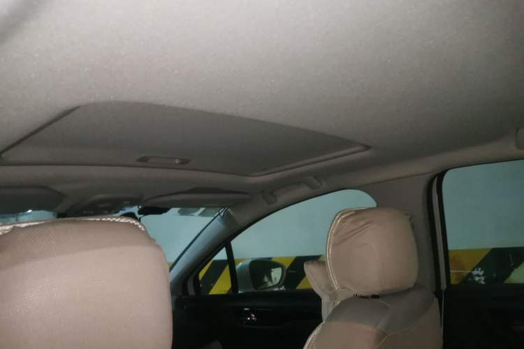 Used Citroen C-Quatre 2014 VTS Version 1.6L Automatic Enjoyment Model