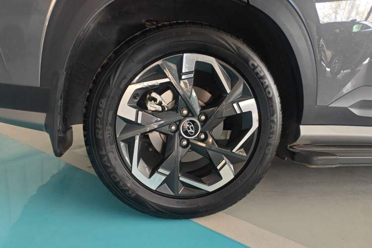 Used Hyundai ix35 2023 Musso 2.0L Prestige LUX Edition Exterior 5