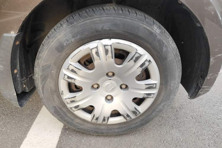 Used Dongfeng Fengon 330 2014 1.5L Manual Utility Version DK15
