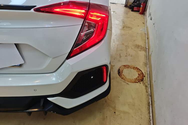 Used Honda Civic 2019 220TURBO CVT Dynamic Edition China VI Emission Standard Exterior 1