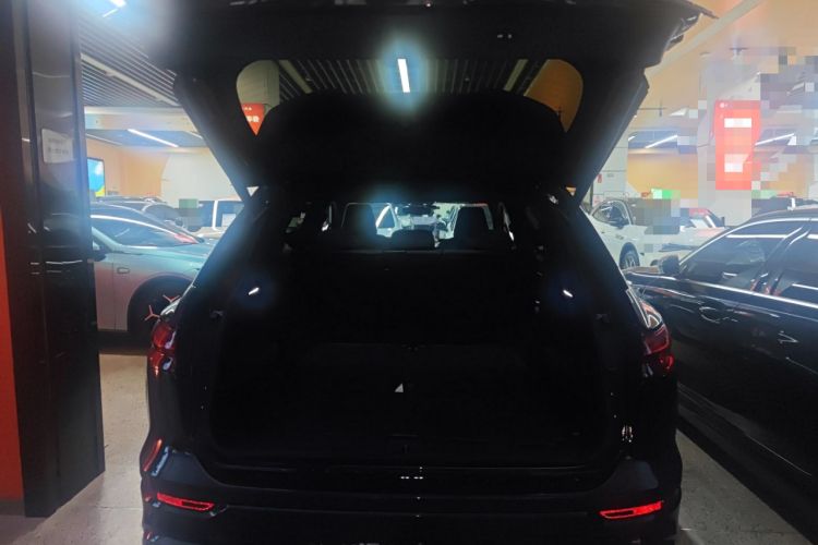 Used Audi Q5 e-tron 2022 40 e-tron Starlight Edition Mech Kit