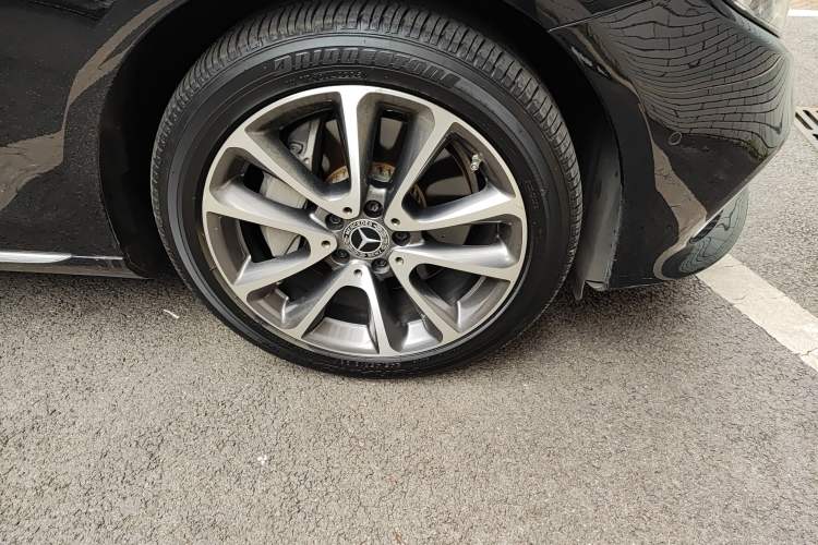 Used Mercedes-Benz E-Class 2019 Restyled E 300 L Luxury Edition