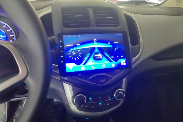 Used CHANGAN Benni E-Star 2021 National Edition Xin Yue Version (Fast-Charging Edition) Lithium Iron Phosphate (31.95 kWh) Audio And AC Panel