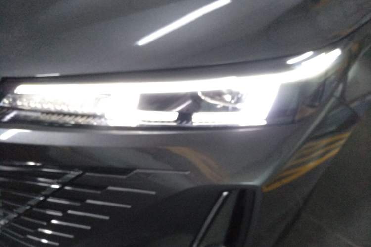 Used CHANGAN Eado PHEV 2025 Smart New Blue Whale 145KM Battleship Edition
