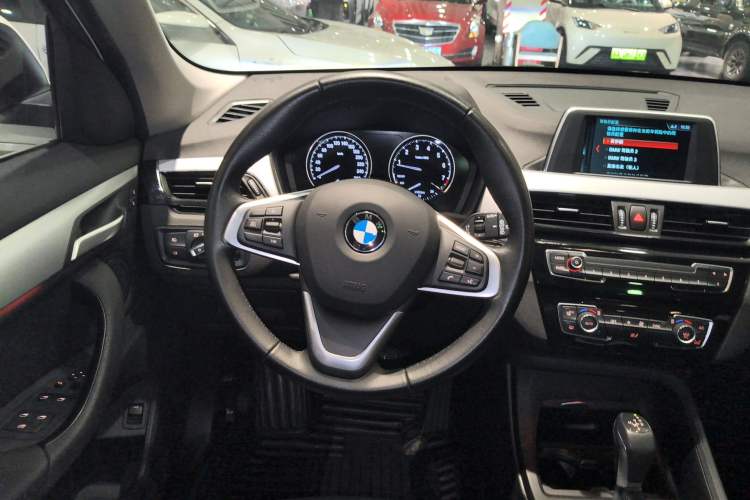 Used BMW X1 2018 sDrive20Li Leading Model