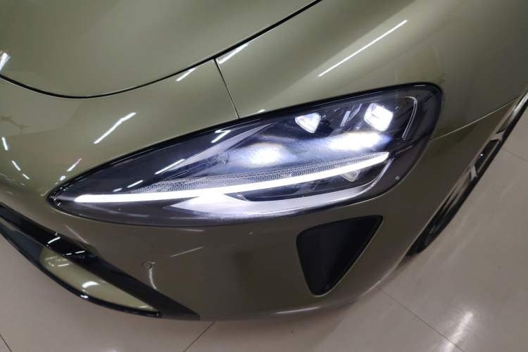 Used Xiaomi Auto SU7 2024 Rear-Drive Standard Founder Edition
