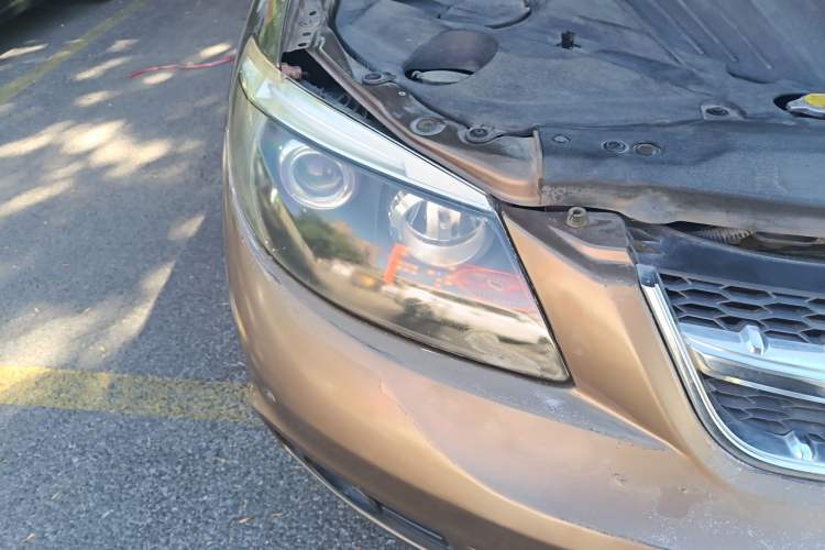 Used BYD S6 2012 2.0L Manual Luxury Version