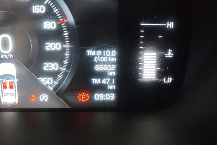 Used Volvo XC60 2021 T5 4x4 Smart Luxury Edition