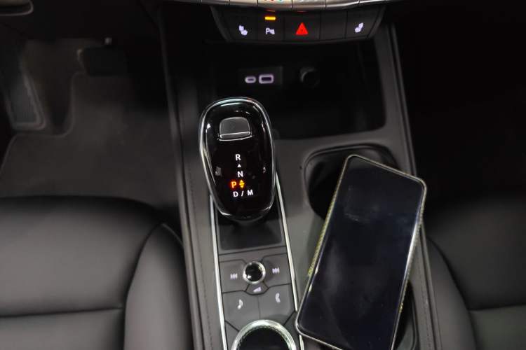 Used Cadillac XT4 2021 28T Two-Wheel Drive Luxury Version
